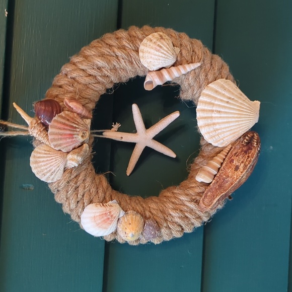 Hand Crafted Other - Hand Crafted Nautical Rope Wreath with Shells and Driftwood Measures about 8.5"